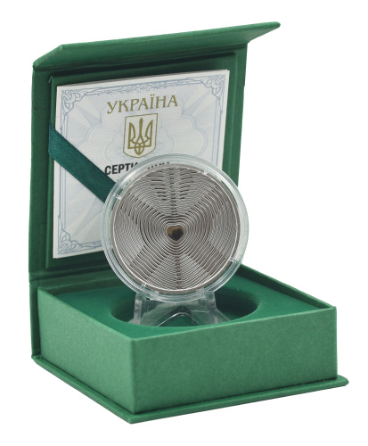 фото Украина 10 гривен 2024 Серебро UNC Любовь (Ag 925, унция, 31,1 грамм)